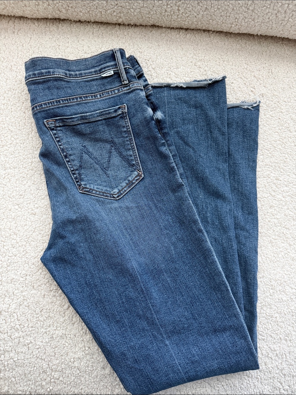Mother The Weekend Fray Walking on Coals High-Rise Blue Flared Jeans size 32